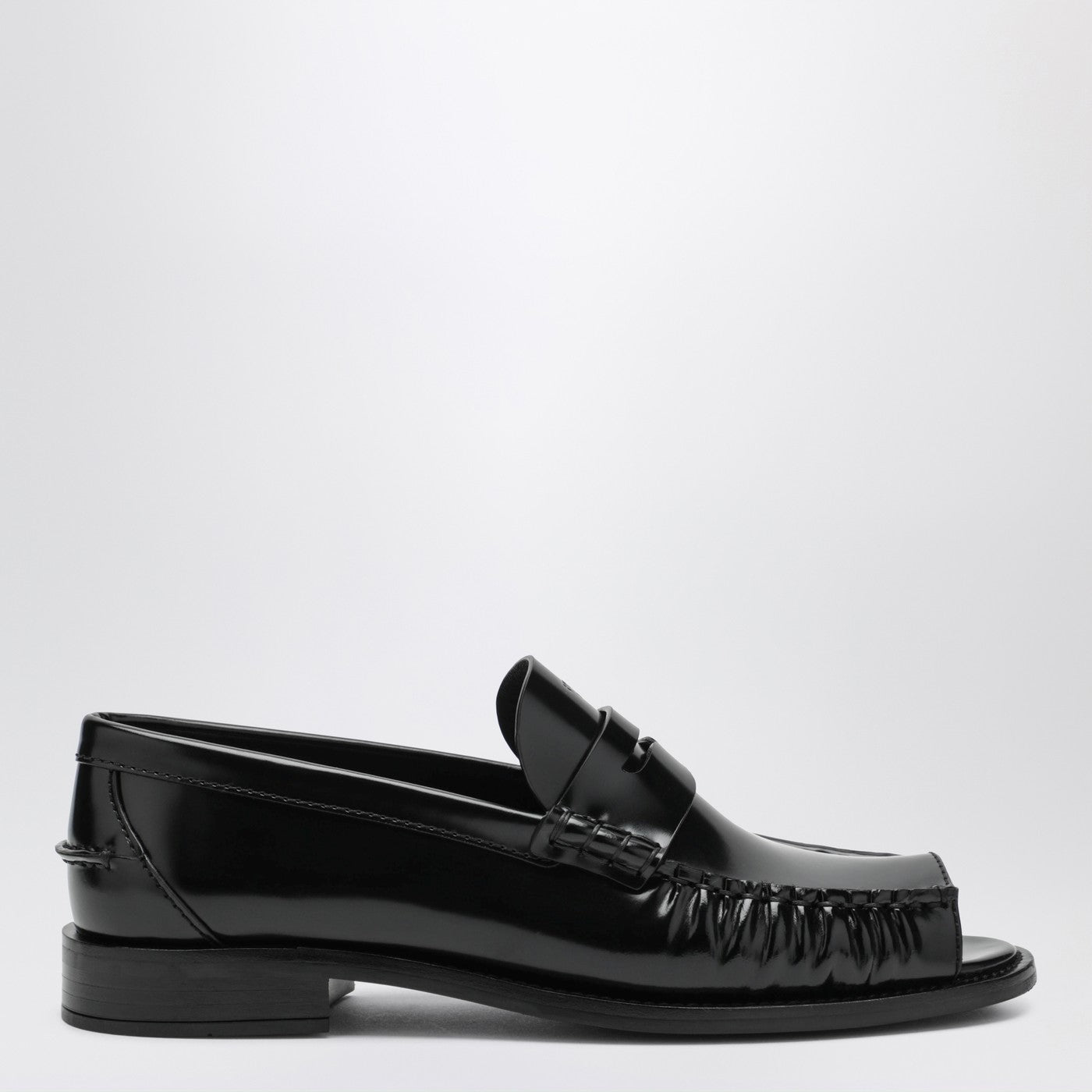 Prada Mocassini peep toe nero in pelle spazzolata