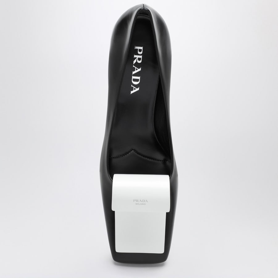 Prada Décolleté in pelle nero e bianco, view 3