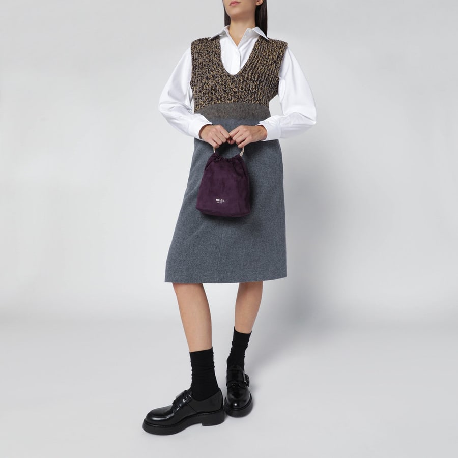 Prada Borsa a secchiello mini color prugna in suede, view 2