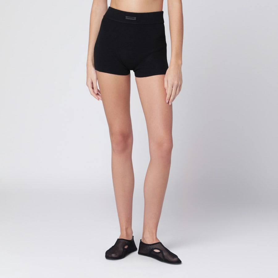 Fear of God Essentials Culotte nera in tessuto Waffle stretch