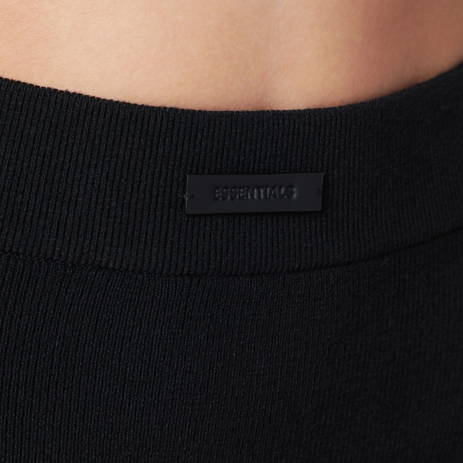 Fear of God Essentials Culotte nera in tessuto Waffle stretch, view 5