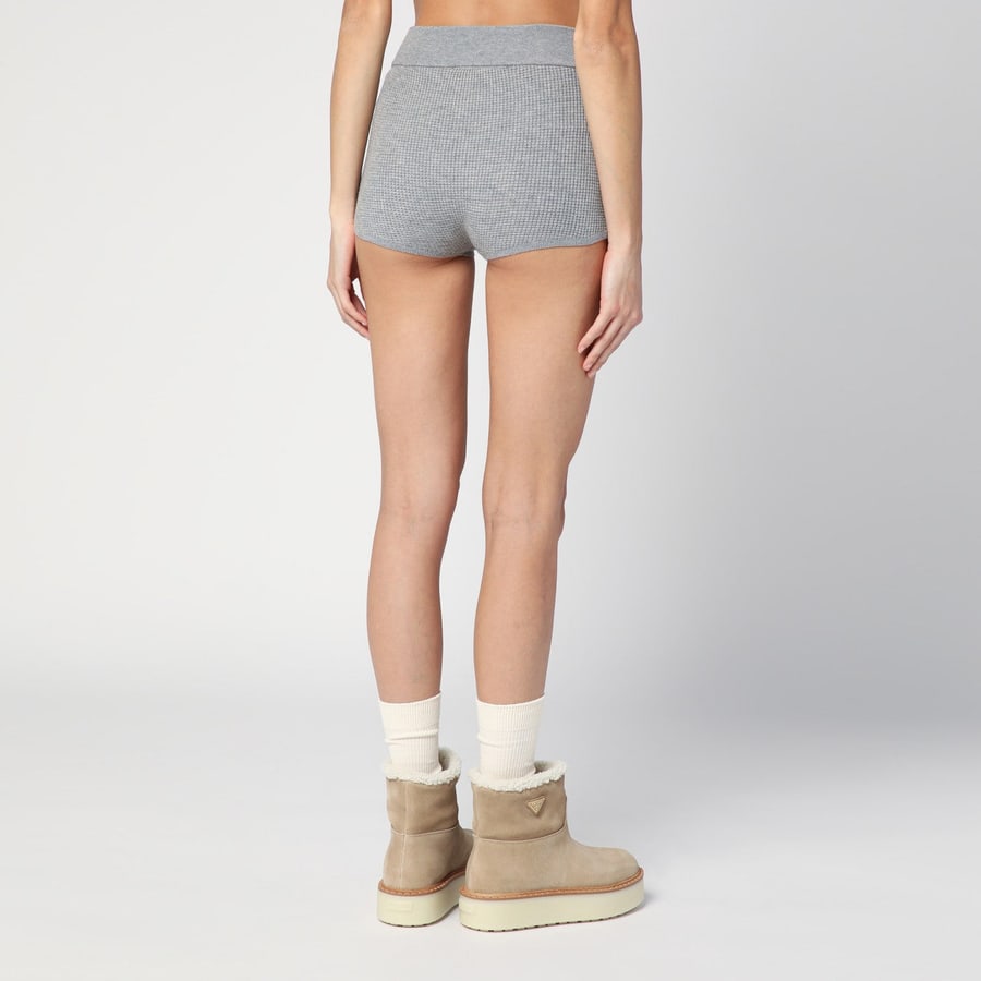 Fear of God Essentials Shorts grigio in nido d'ape, view 4