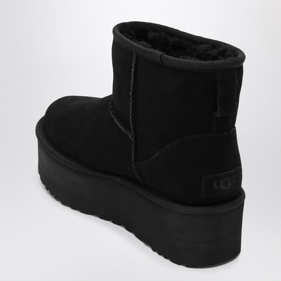 UGG Stivale Classic Mini Platform nero, view 4