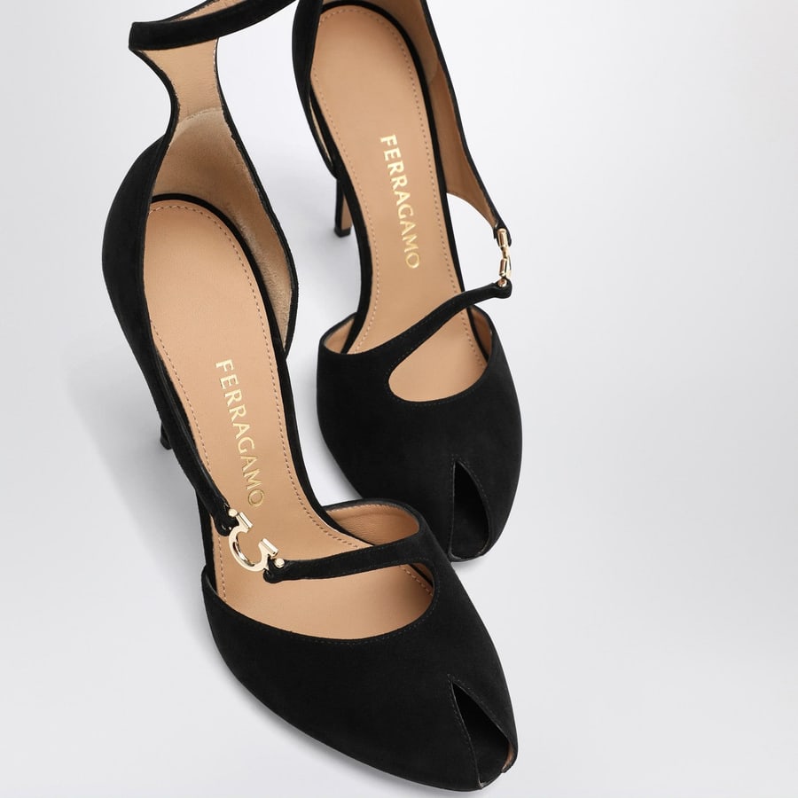 Ferragamo Décolleté con dettaglio Gancini, view 5