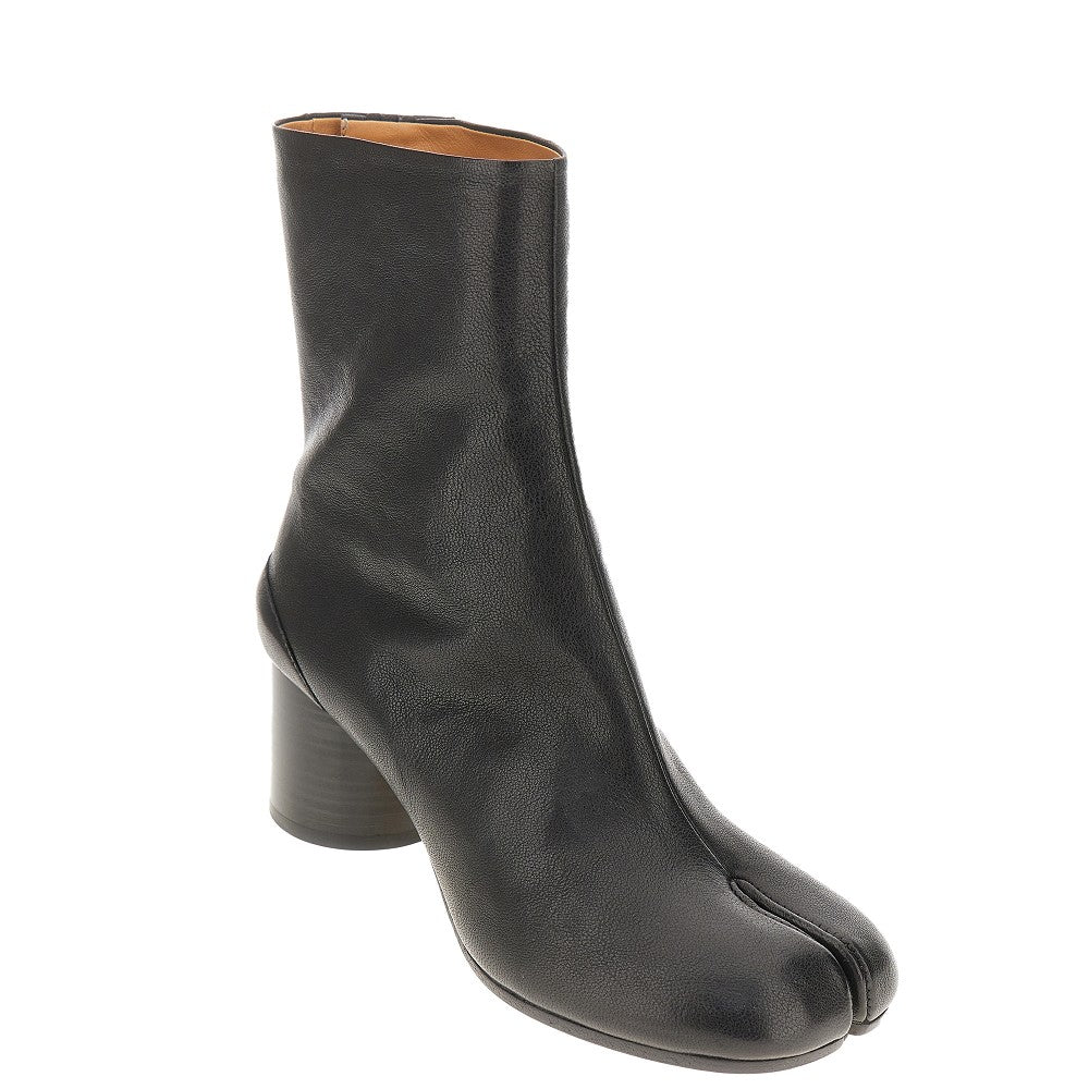 Maison Margiela Stivaletti 'Tabi' in pelle, view 2
