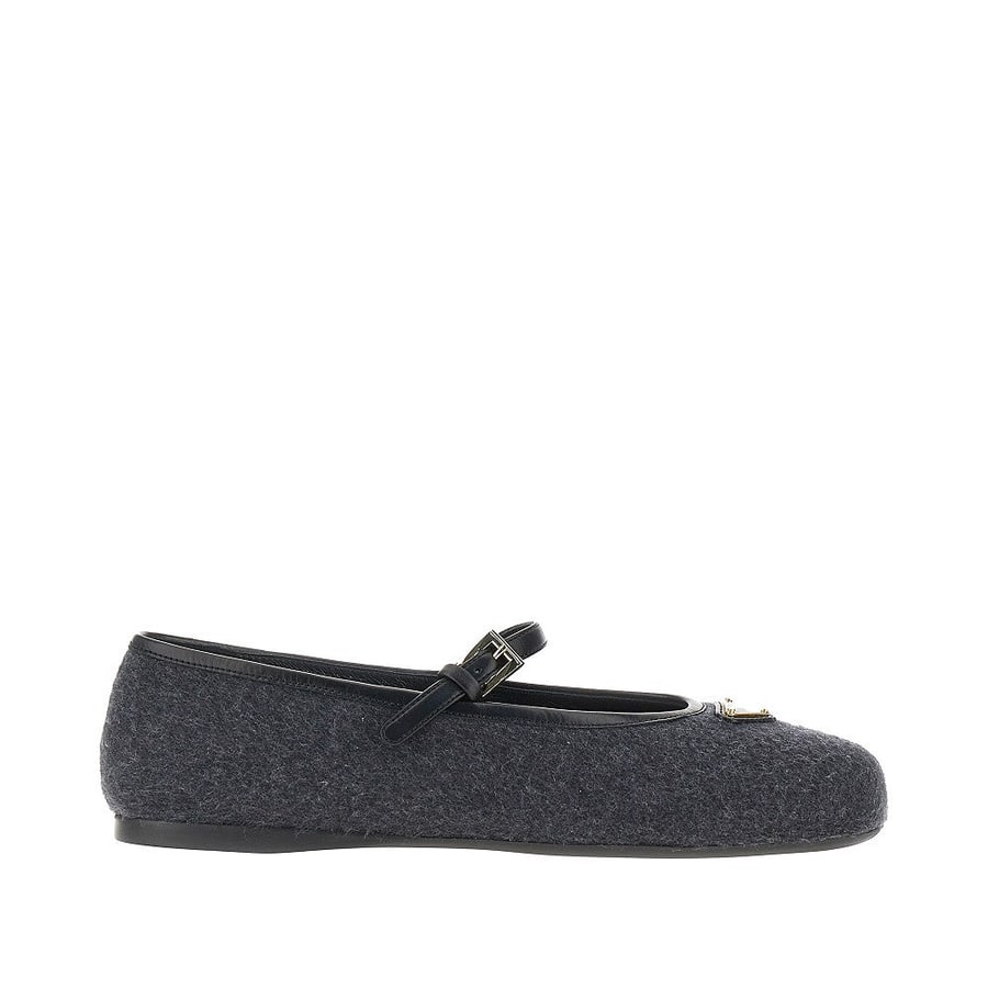 Prada Ballerine in lana con logo triangolo