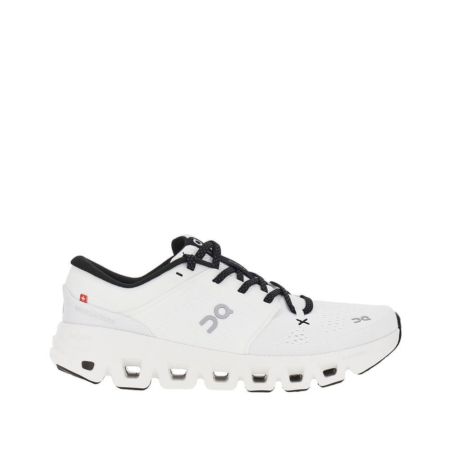 ON Sneakers Cloud X 5