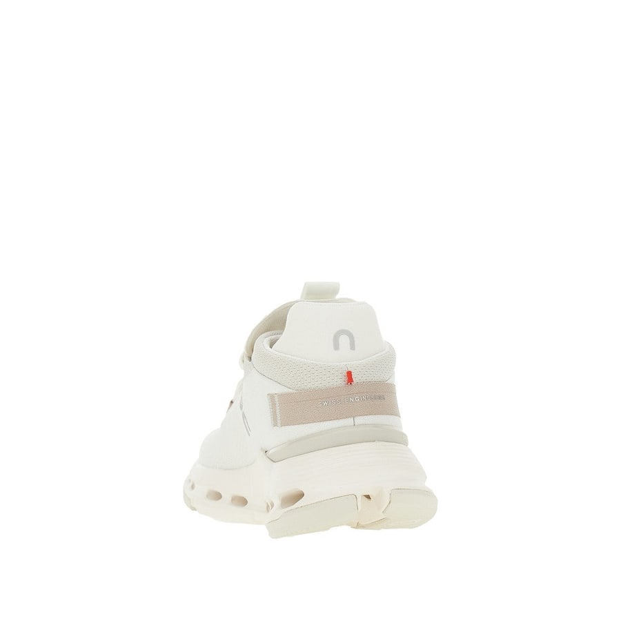 ON Sneakers Cloudnova 2, view 3