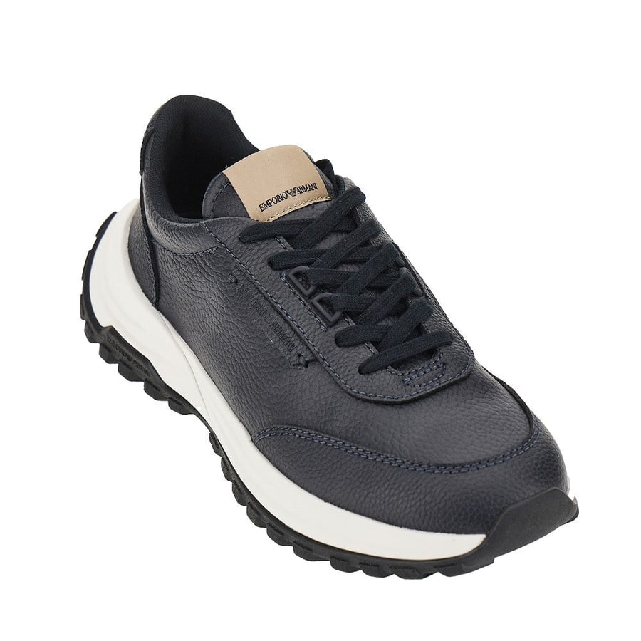 Emporio Armani Sneakers in pelle granata con logo, view 2