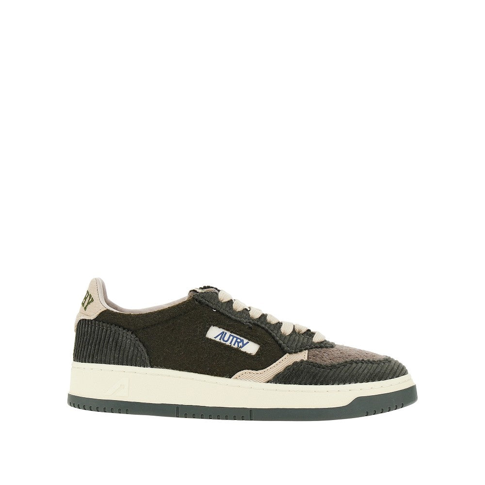 Autry Sneakers Medalist Low in feltro e velluto