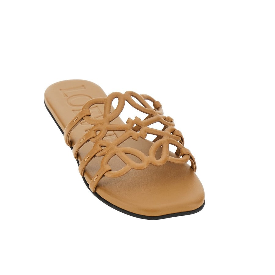 Loewe Slides 'Anagram Petal' in pelle, view 2