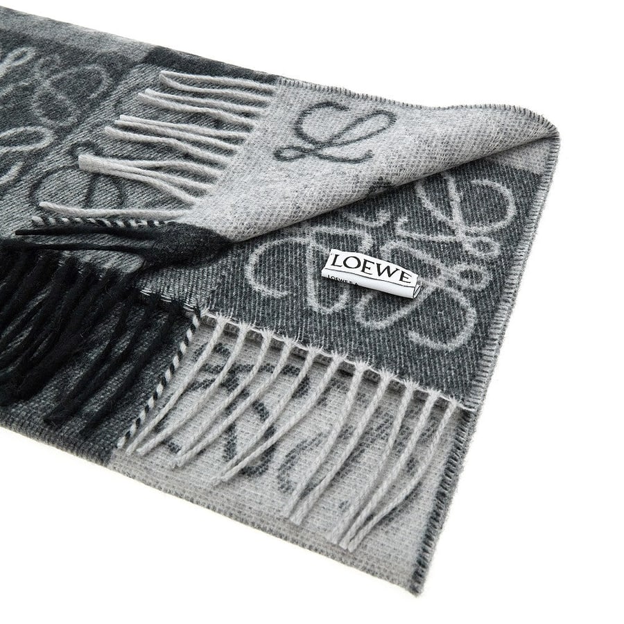 Loewe Sciarpa in lana jacquard Anagram, view 3