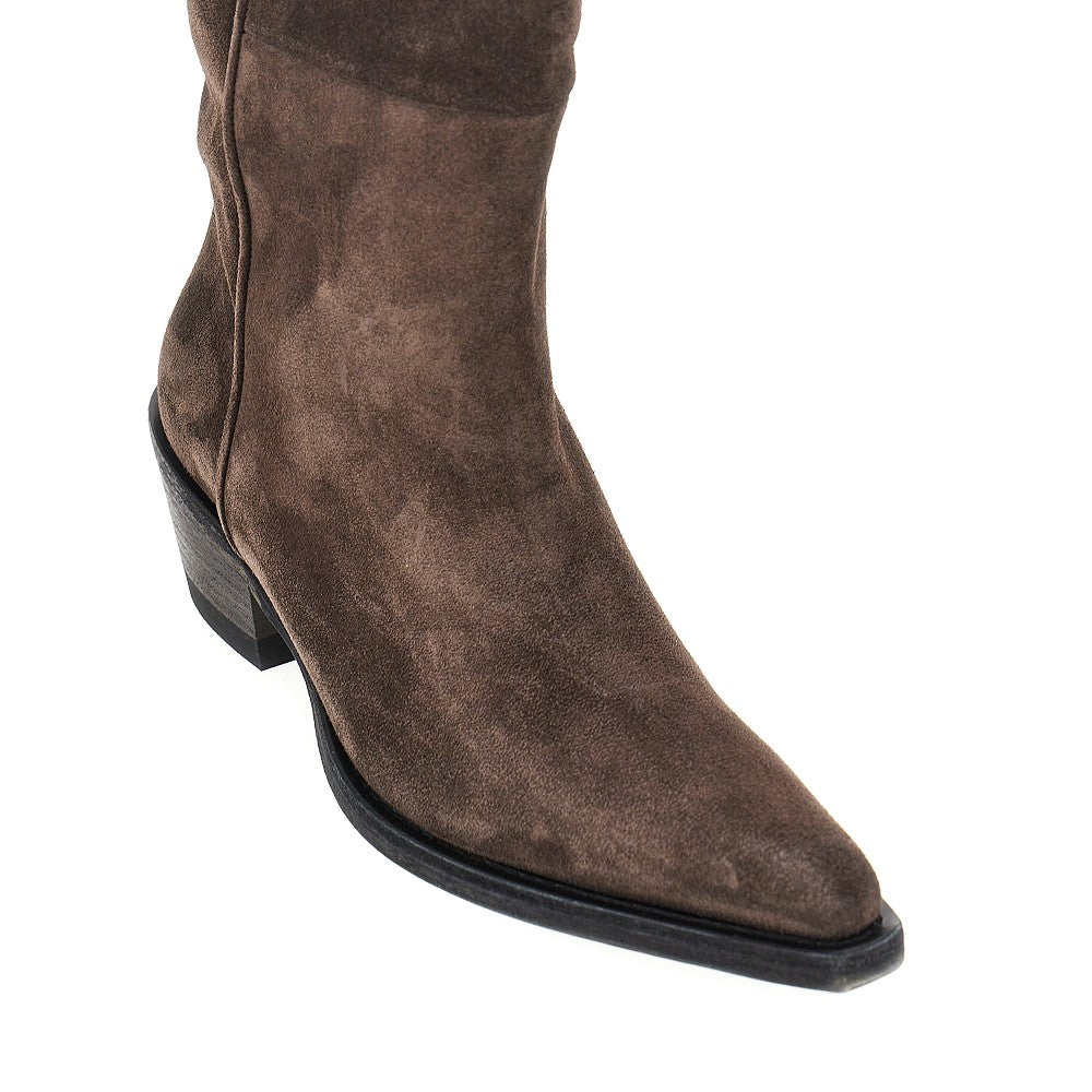 KHAITE Stivali Western 'Clive' in pelle scamosciata, view 2