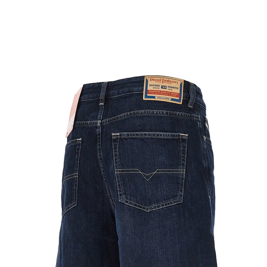 Diesel Bermuda in denim 'De-Sire', view 4