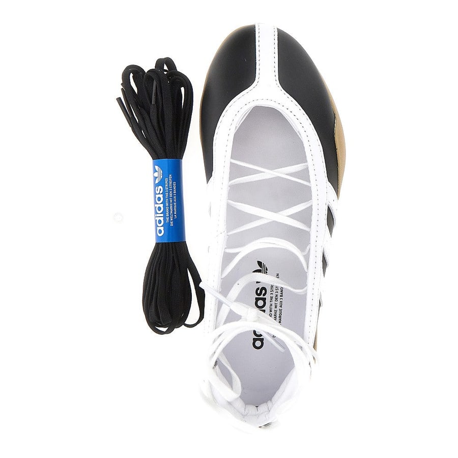ADIDAS ORIGINALS Sneakers ballerina 'Taekwondo Mei' in pelle, view 4