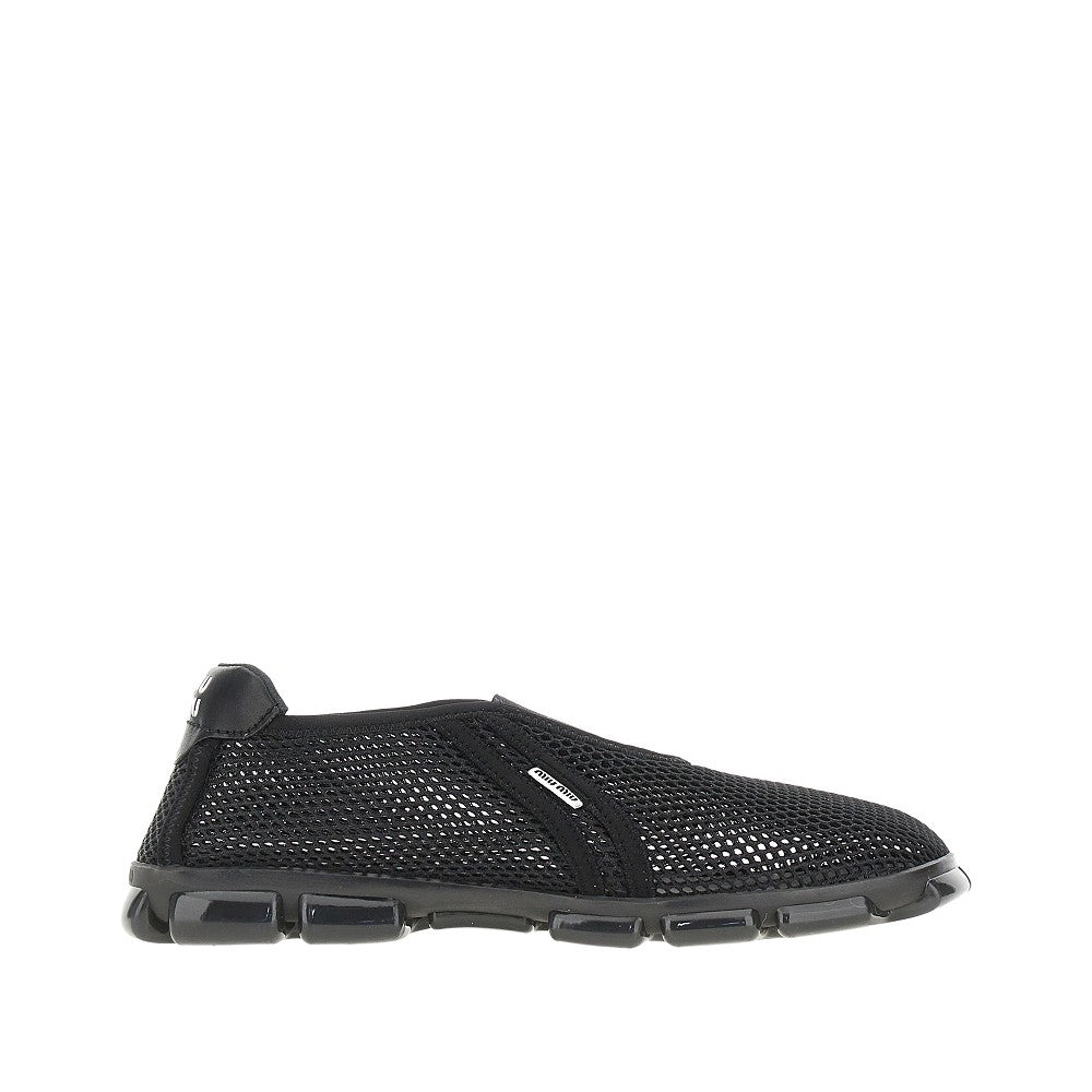 Miu Miu Sneakers in mesh con stampa logo