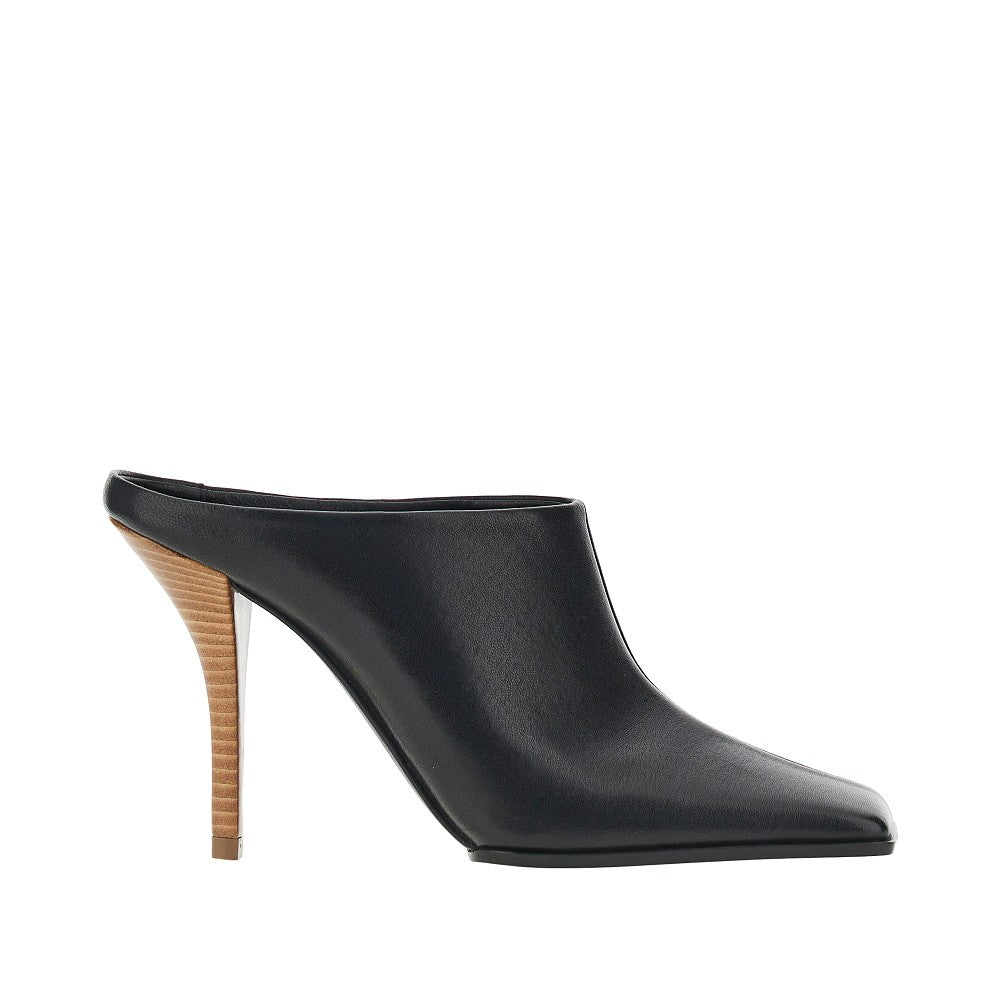 Alaïa Mules in pelle con punta squadrata