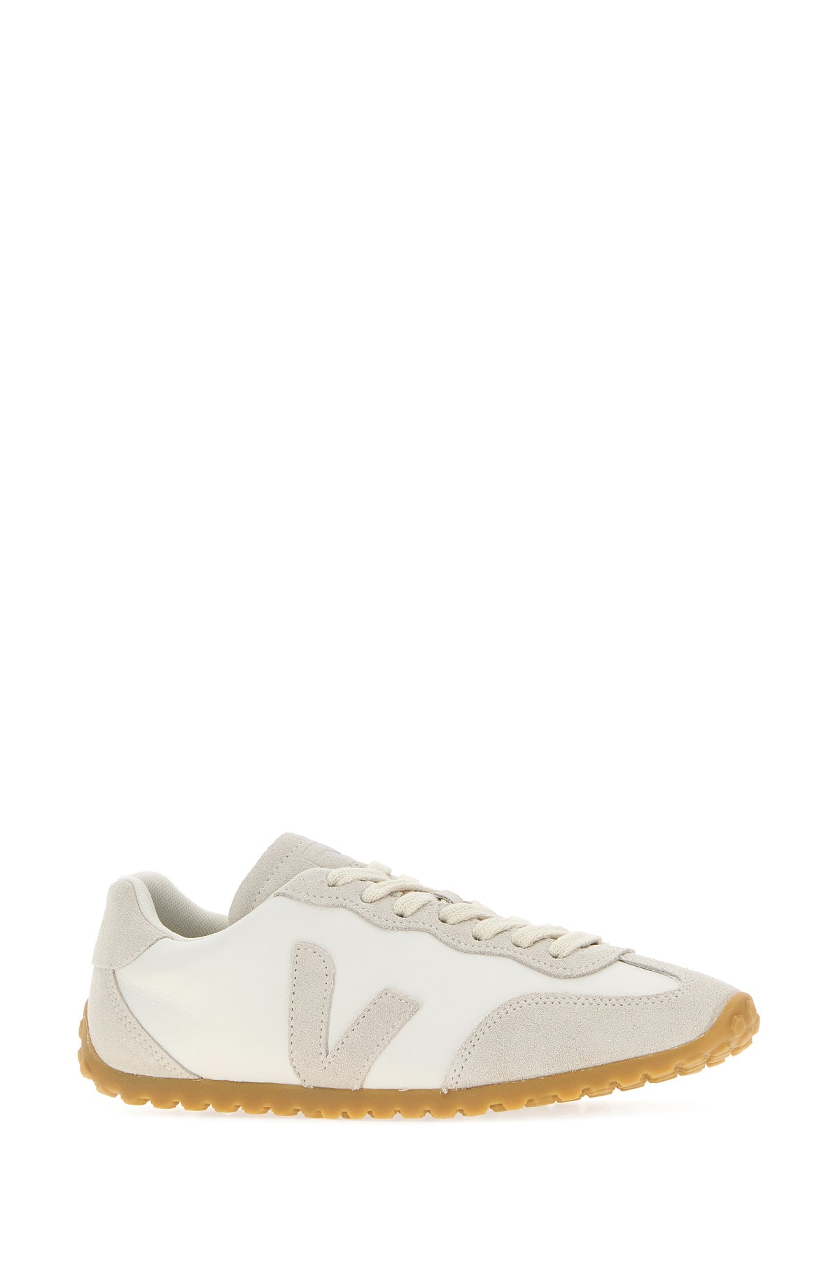 VEJA Sneakers GT bicolor in pelle e pelle scamosciata, view 2