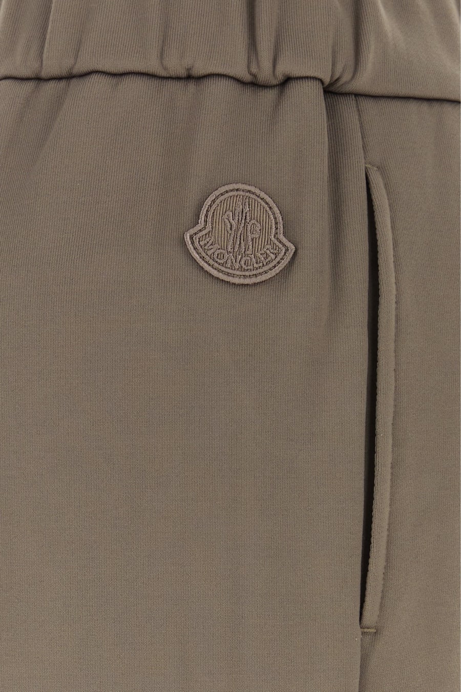 Moncler Pantalone in misto nylon stretch fango, view 3