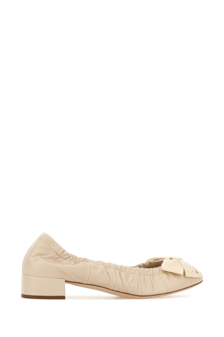Prada Scarpe con tacco in pelle avorio, view 3