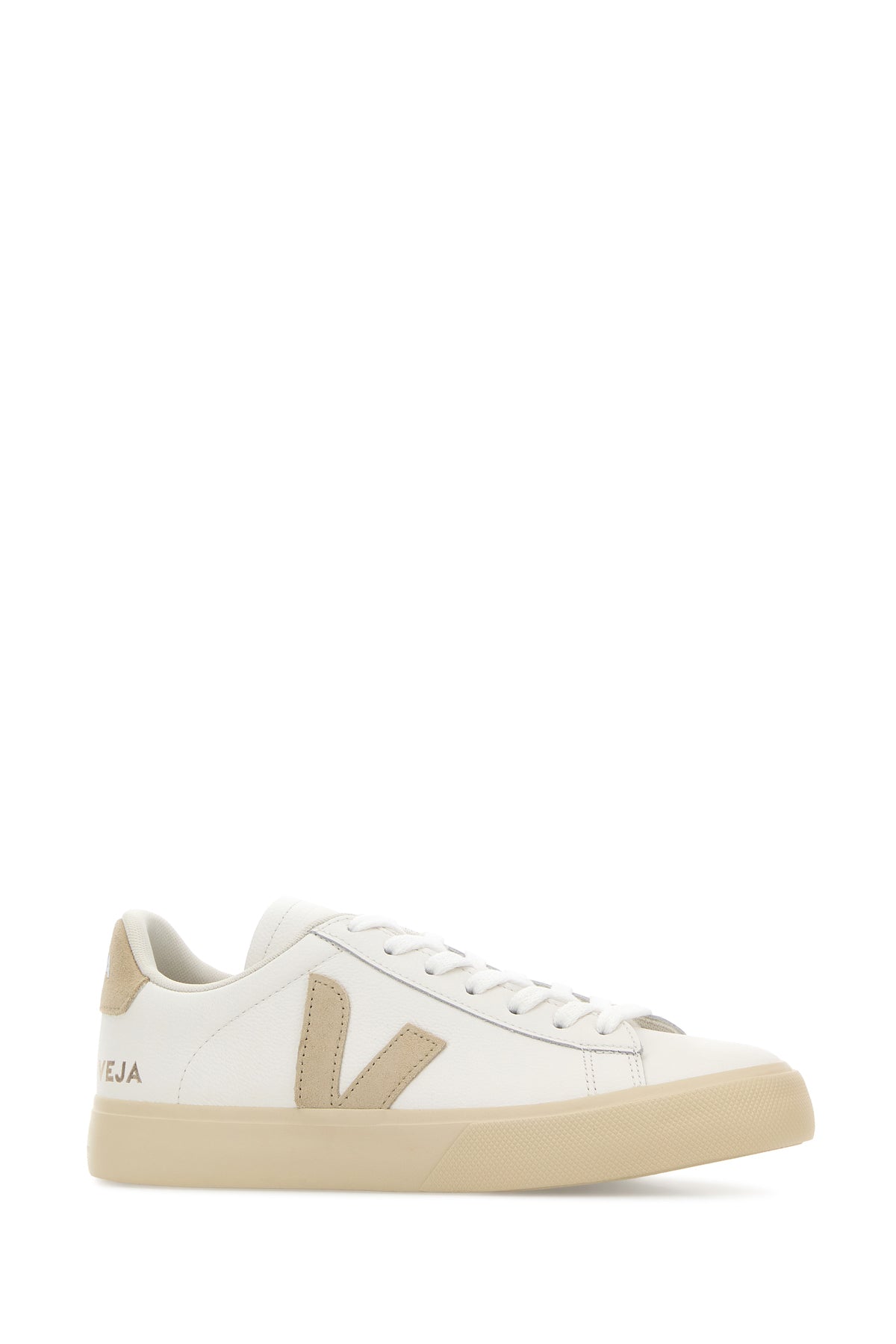 VEJA Sneakers Campo in pelle chromefree bianca, view 2