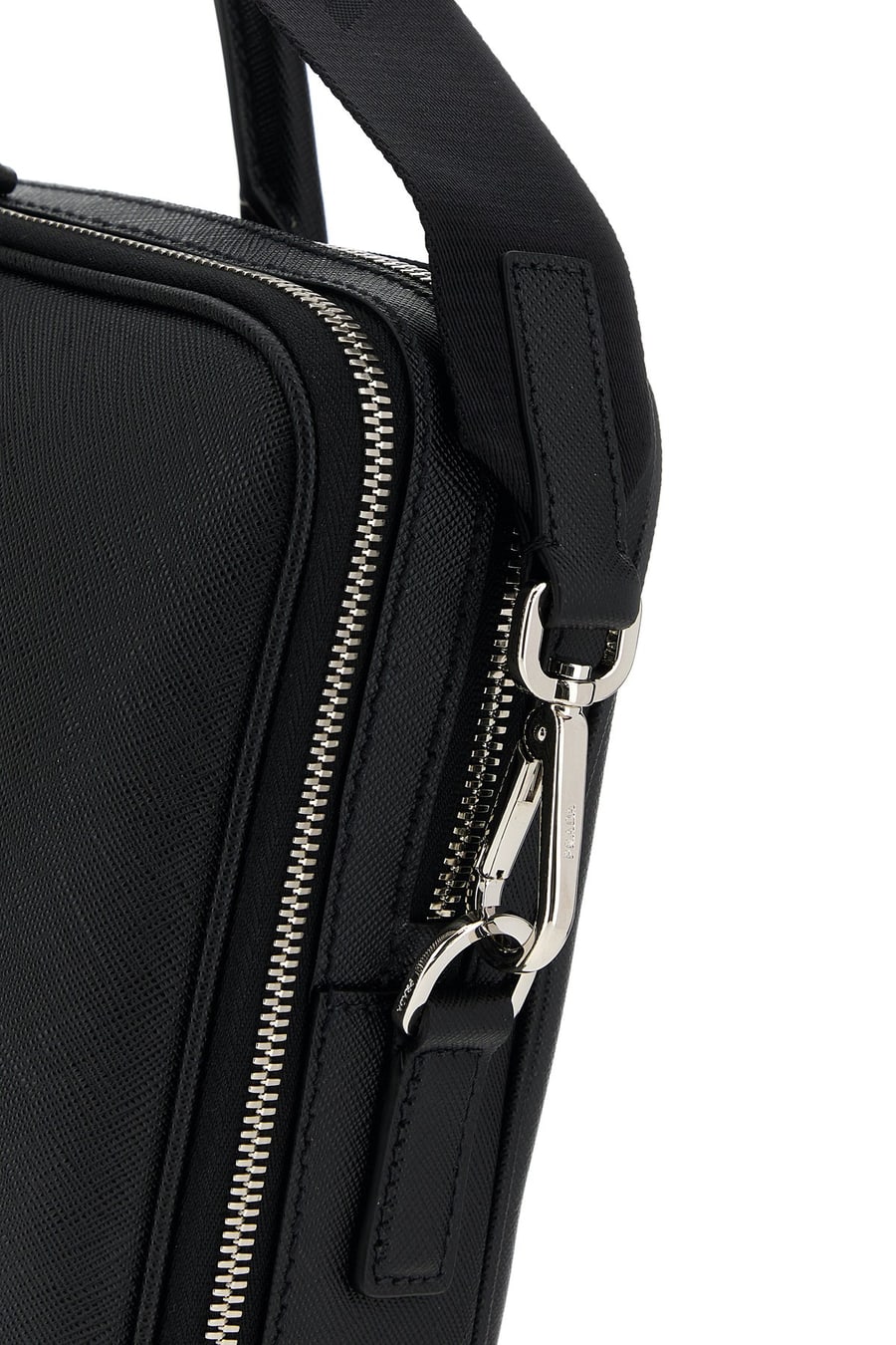 Prada Ventiquattrore in pelle nera, view 4