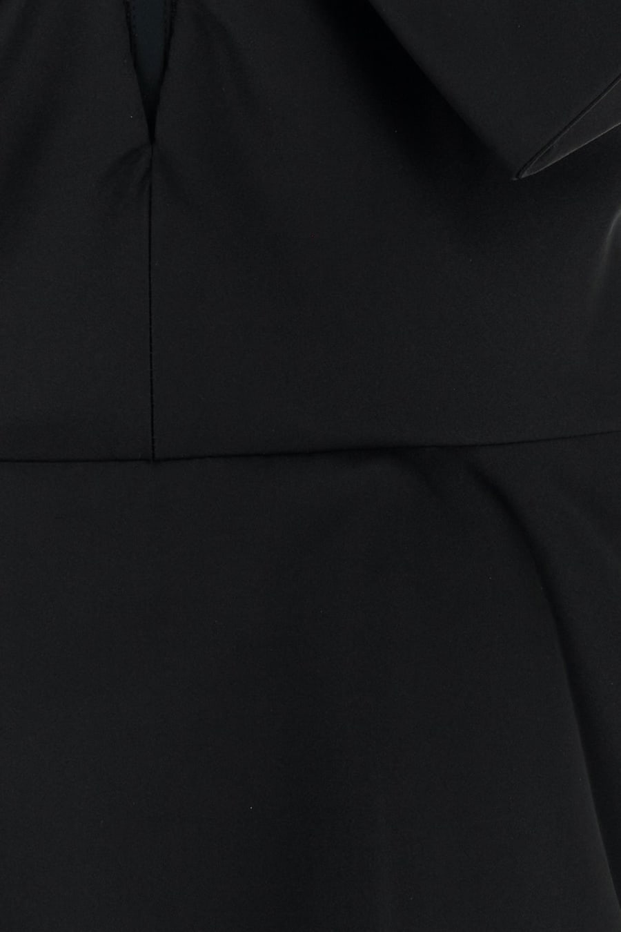 Alexander McQueen Top in raso nero, view 3