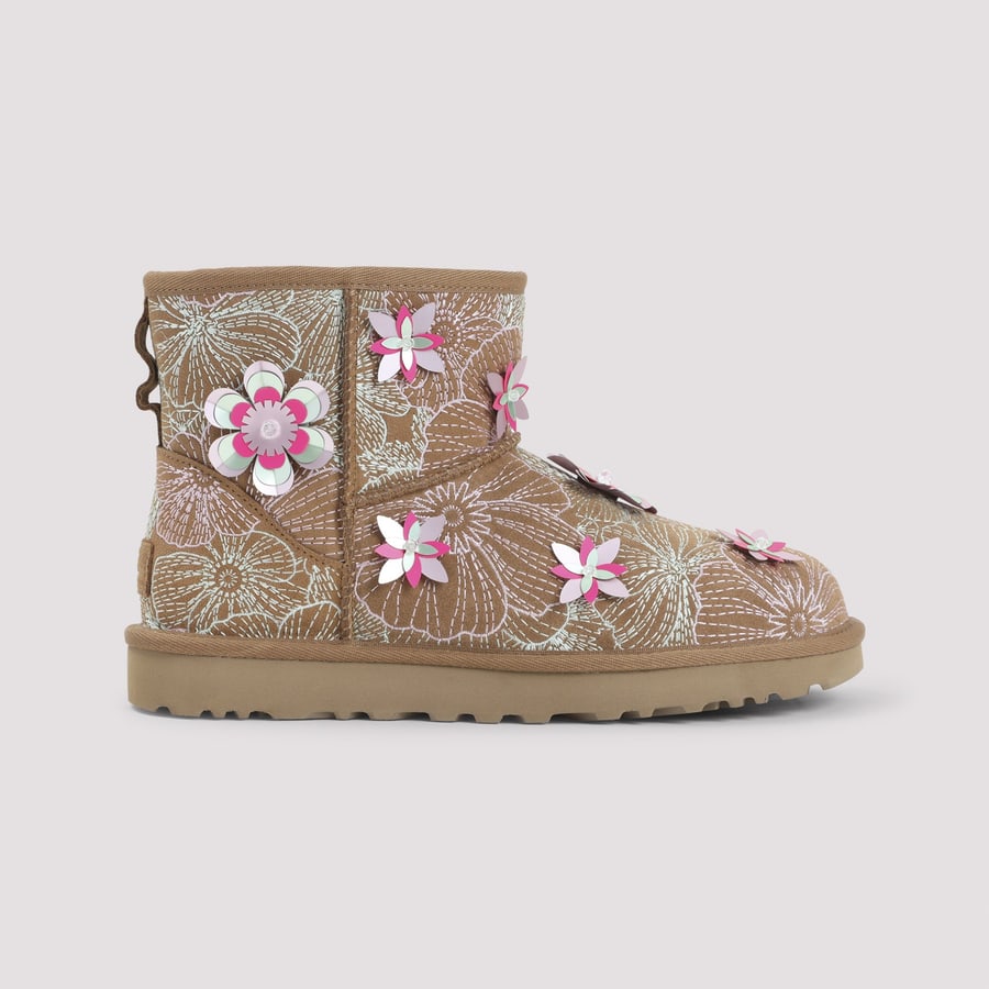 UGG UGG Classic Mini Meadow Boots, view 3