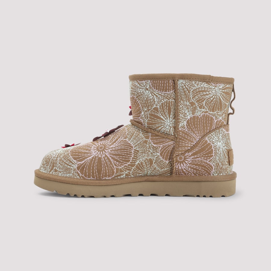 UGG UGG Classic Mini Meadow Boots, view 4