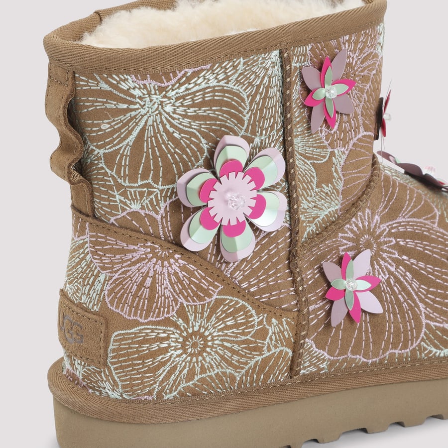 UGG UGG Classic Mini Meadow Boots, view 7