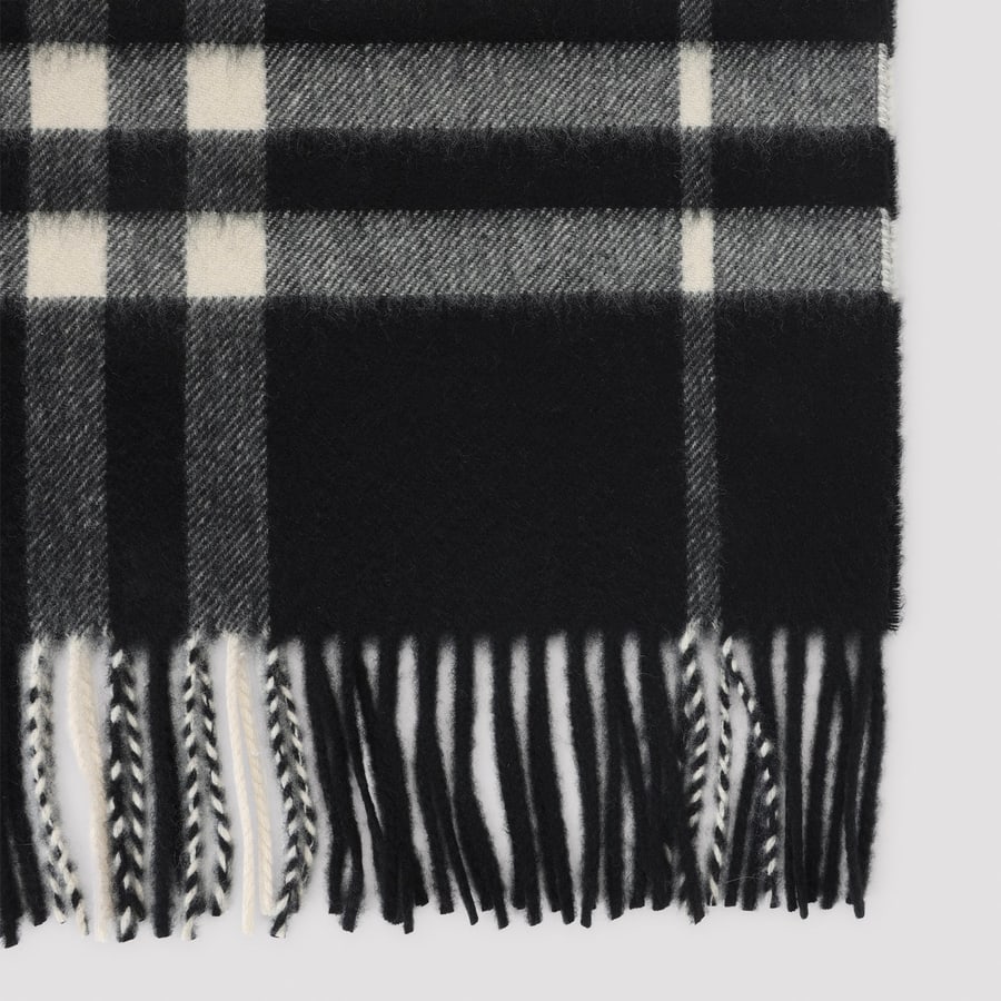 Burberry Burberry Check Scarf, view 4
