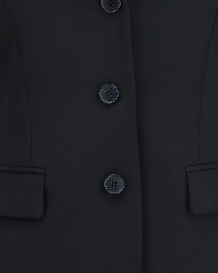 Alexander McQueen Structured off-shoulder Jacket with harness details, view 5