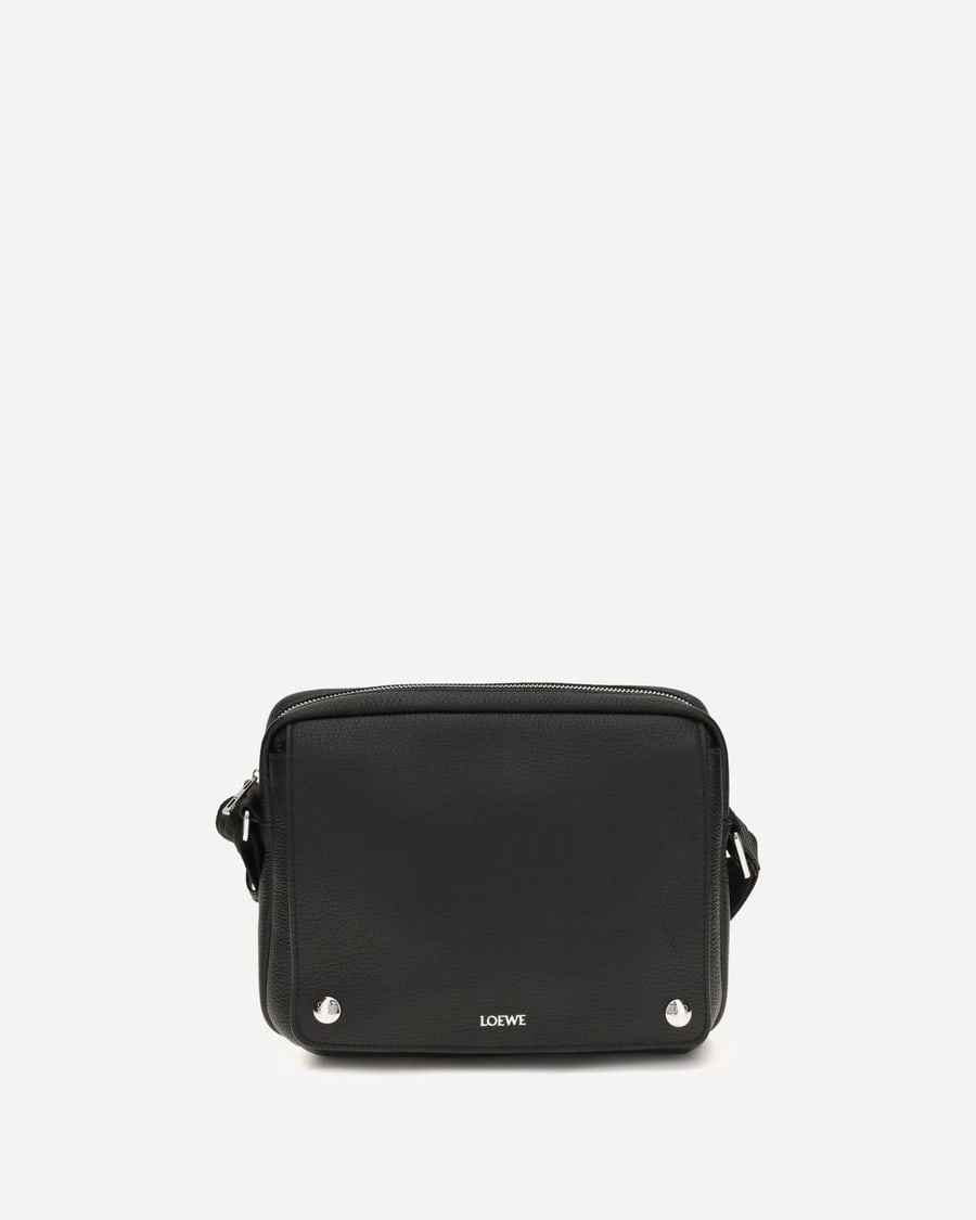 Loewe Pebble Messenger medium Bag