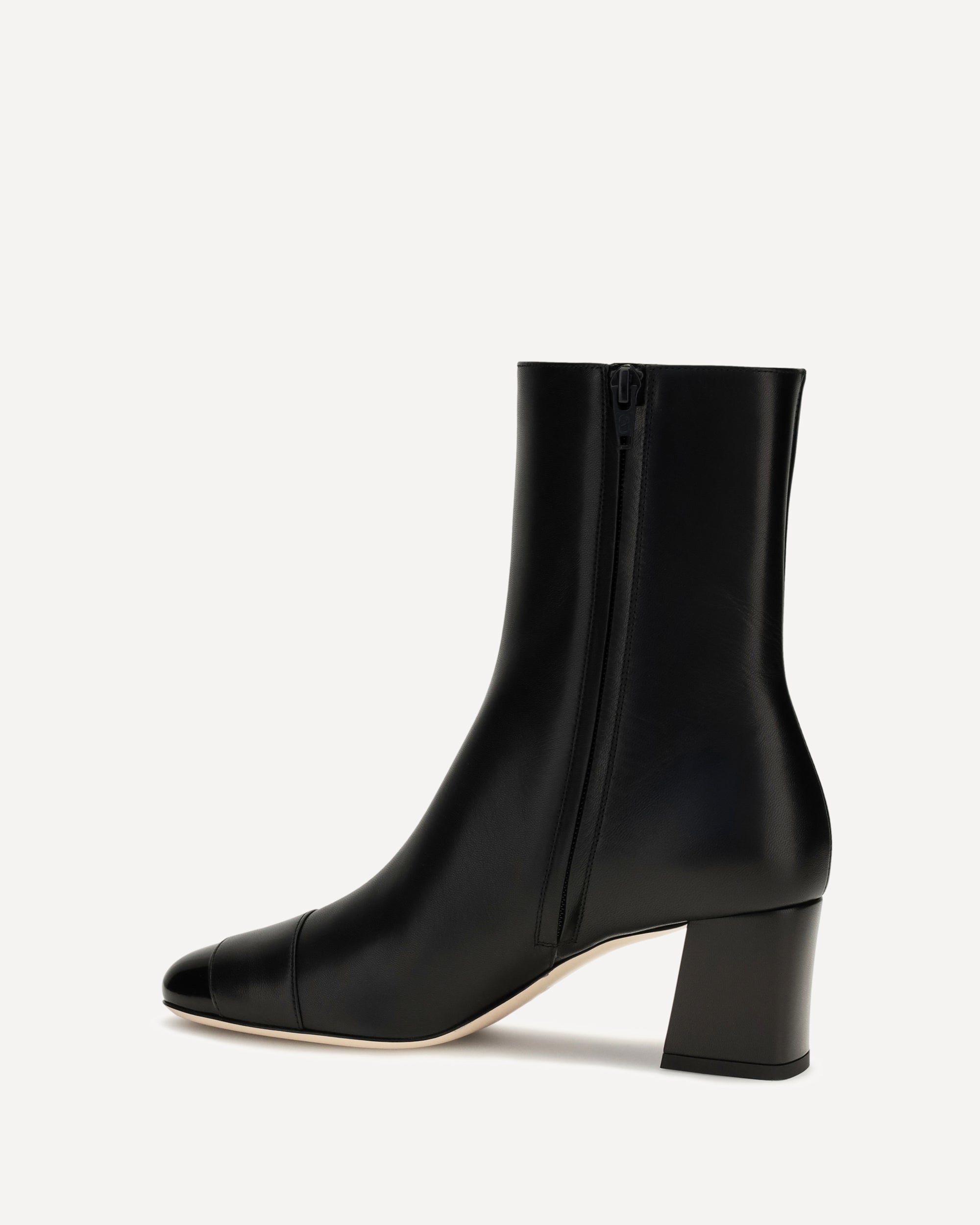 Valentino Garavani Veeside leather ankle Boots, view 2