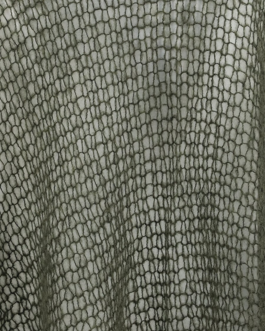 MIRROR IN THE SKY Nimbus triangular Scarf, view 5