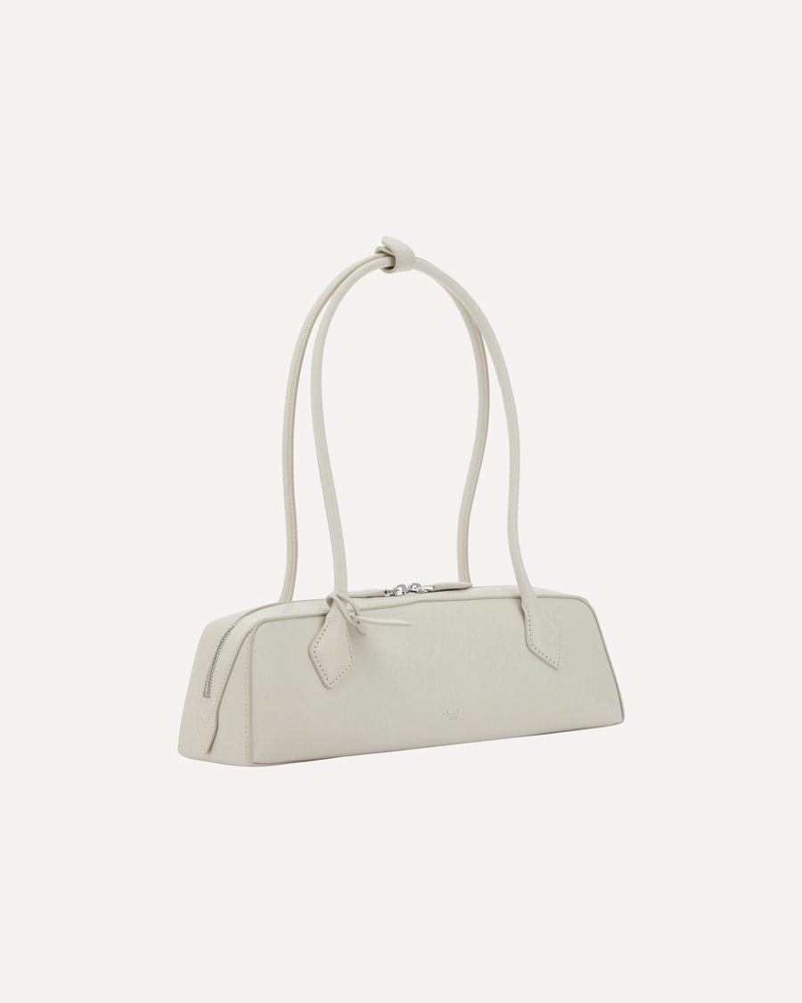 Alaïa Le Teckel Shoulder Bag, view 4