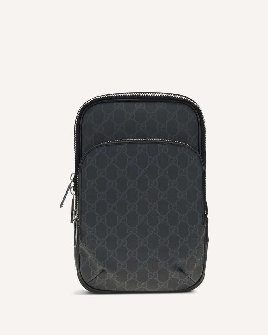 Gucci GG Supreme Shoulder Bag