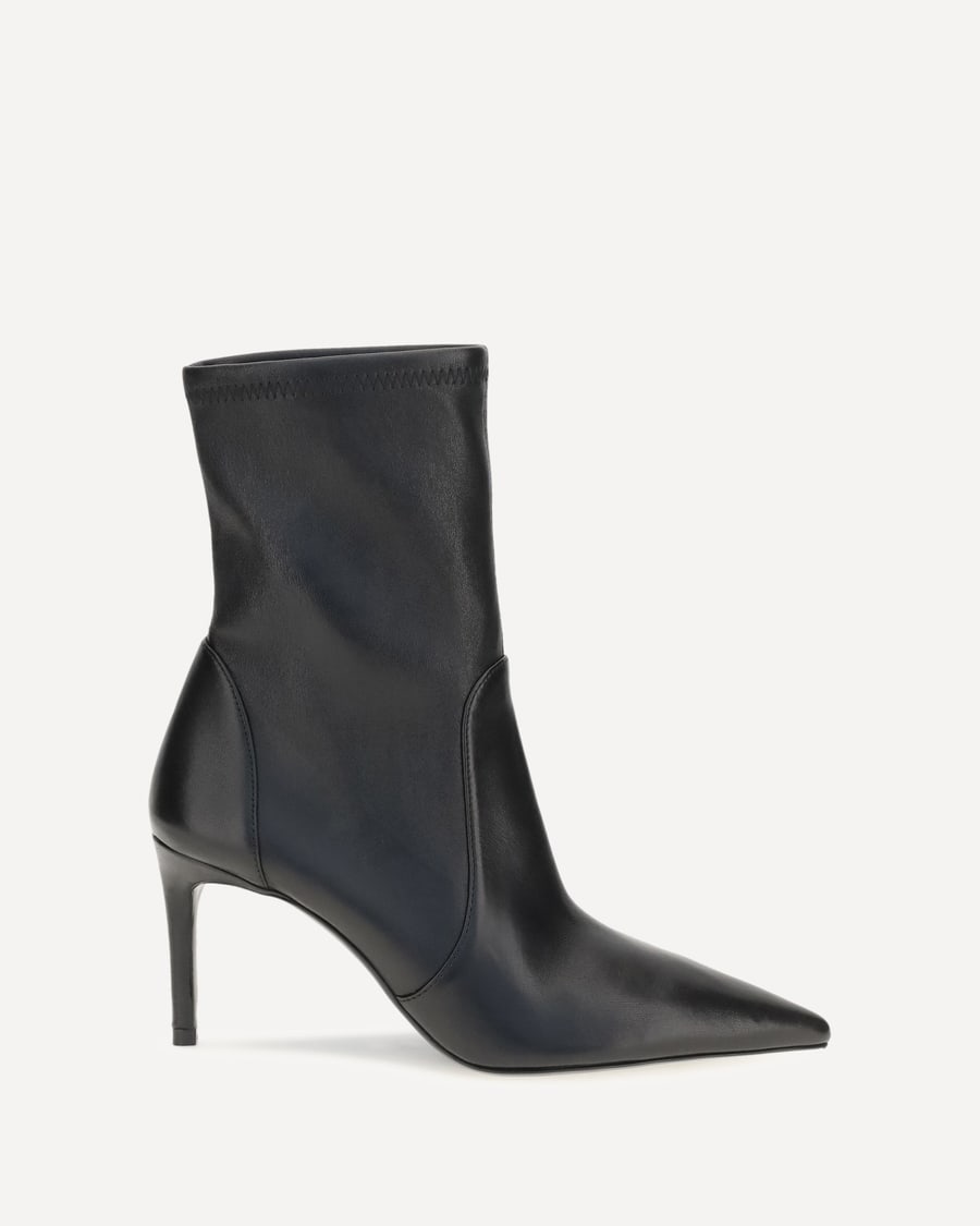 STUART WEITZMAN Power Ankle Boots