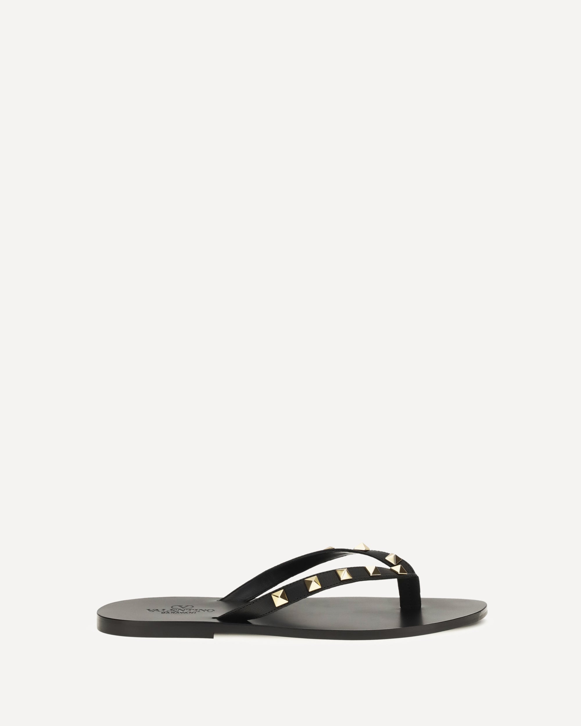 Valentino Garavani Rockstud thong Sandals