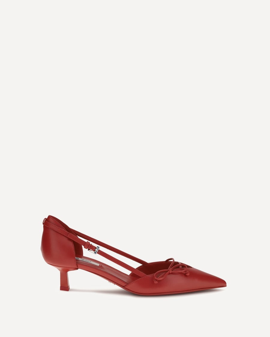 Prada Side-cut leather Pumps