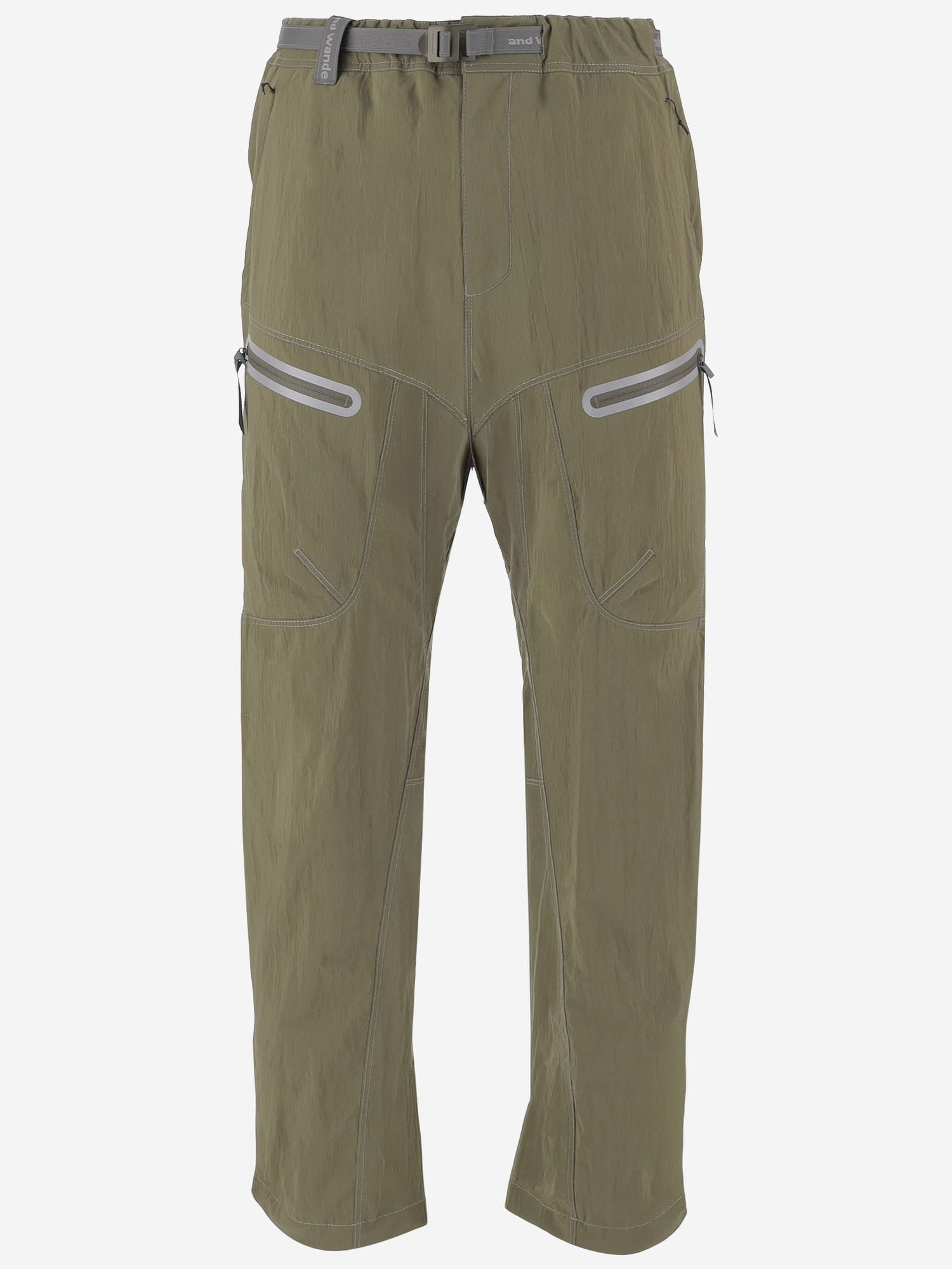 AND WANDER PANTALONI IN NYLON CON LOGO