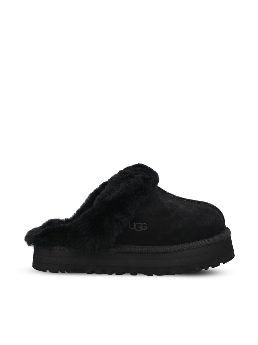 UGG Ciabatta in camoscio.