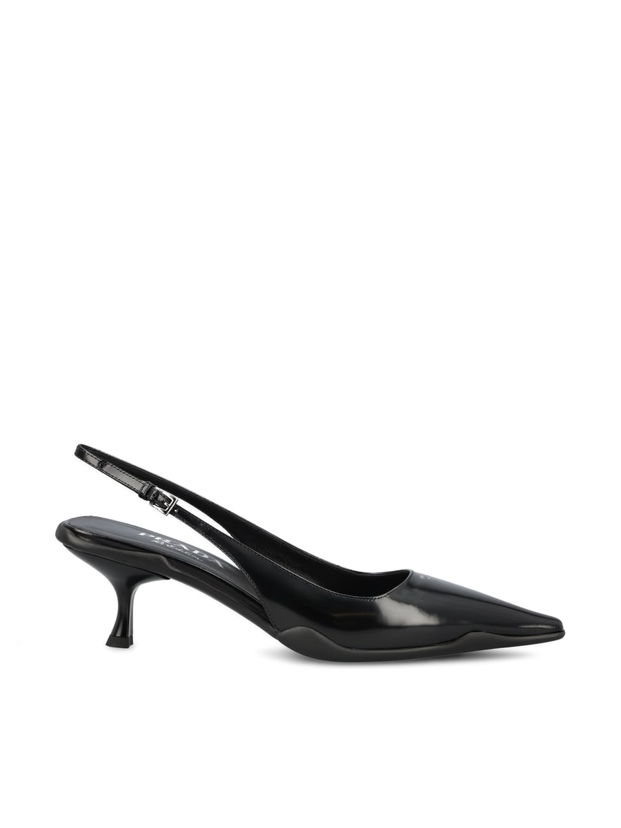 Prada Slingback realizzate in pelle.