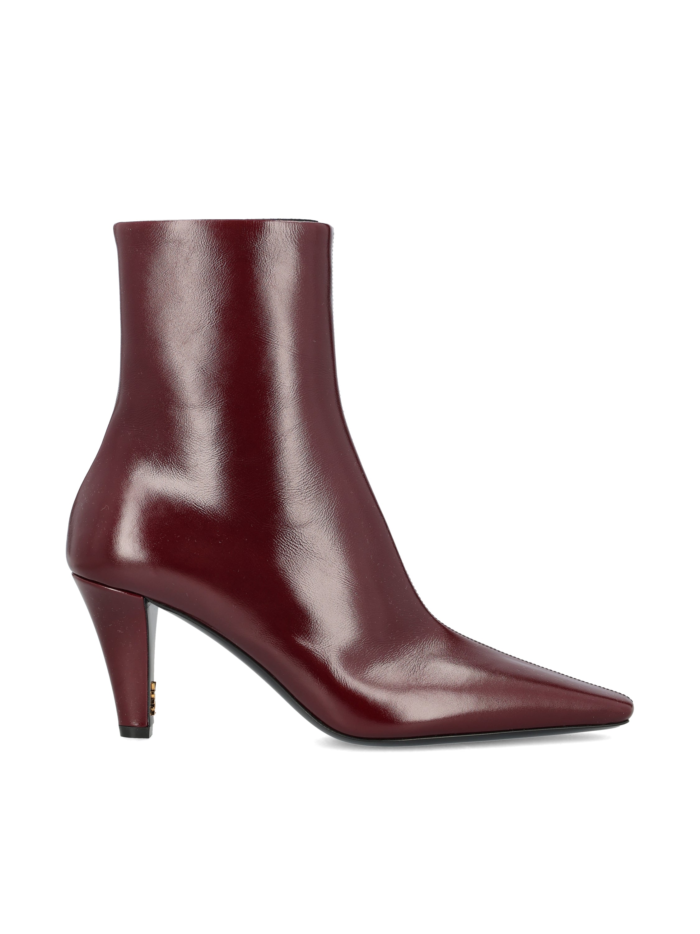 Saint Laurent Stivaletti realizzati in pelle di vitello.