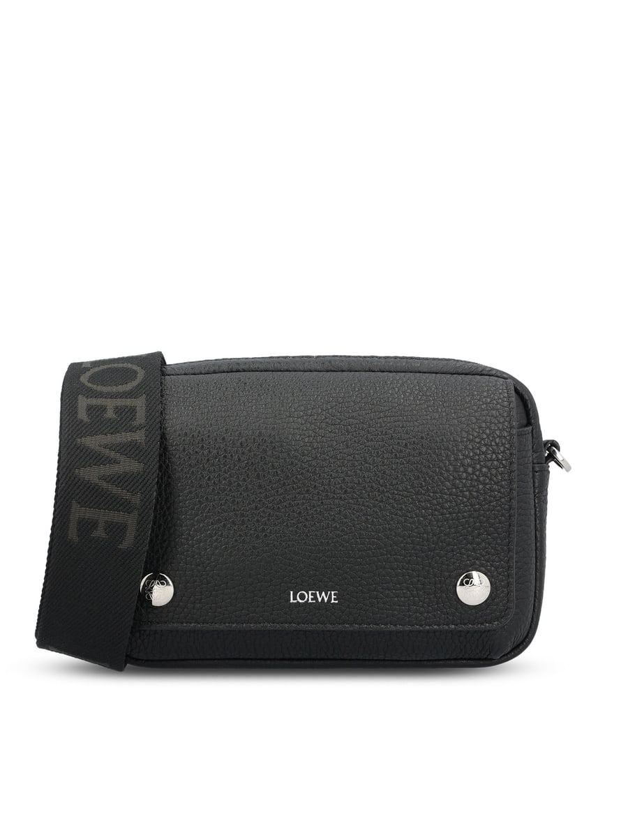 Loewe Borsa realizzata in pelle.