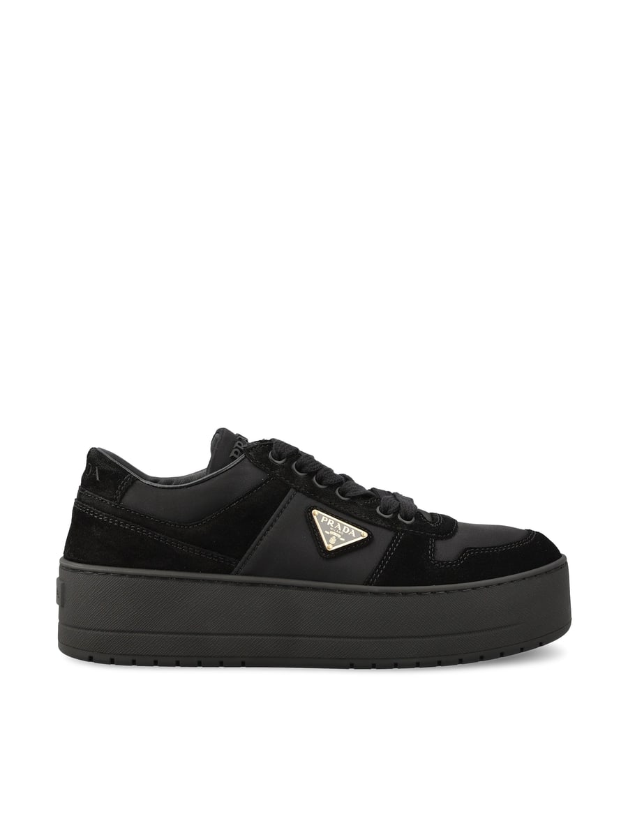 Prada Sneakers in pelle.