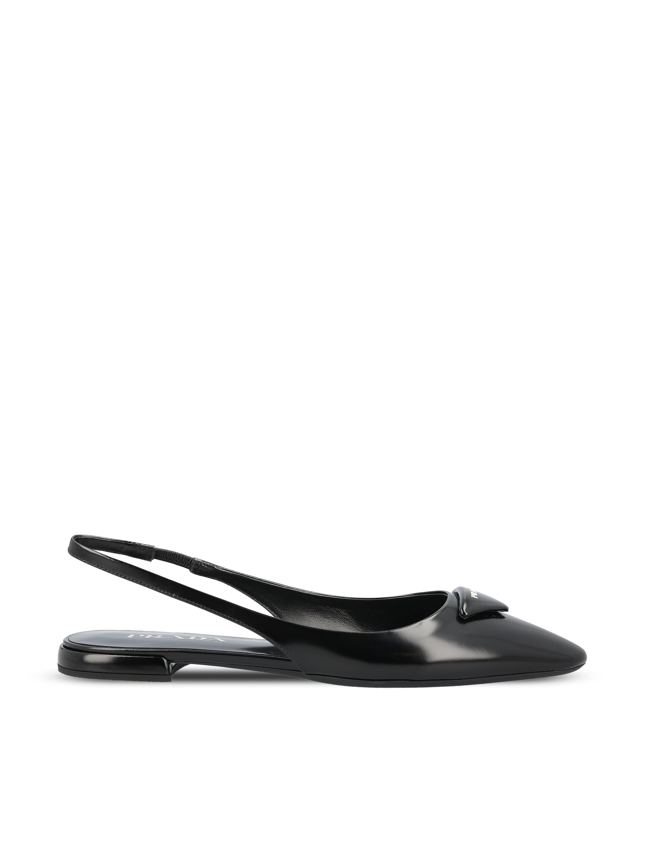 Prada Ballerine slingback realizzate in pelle.