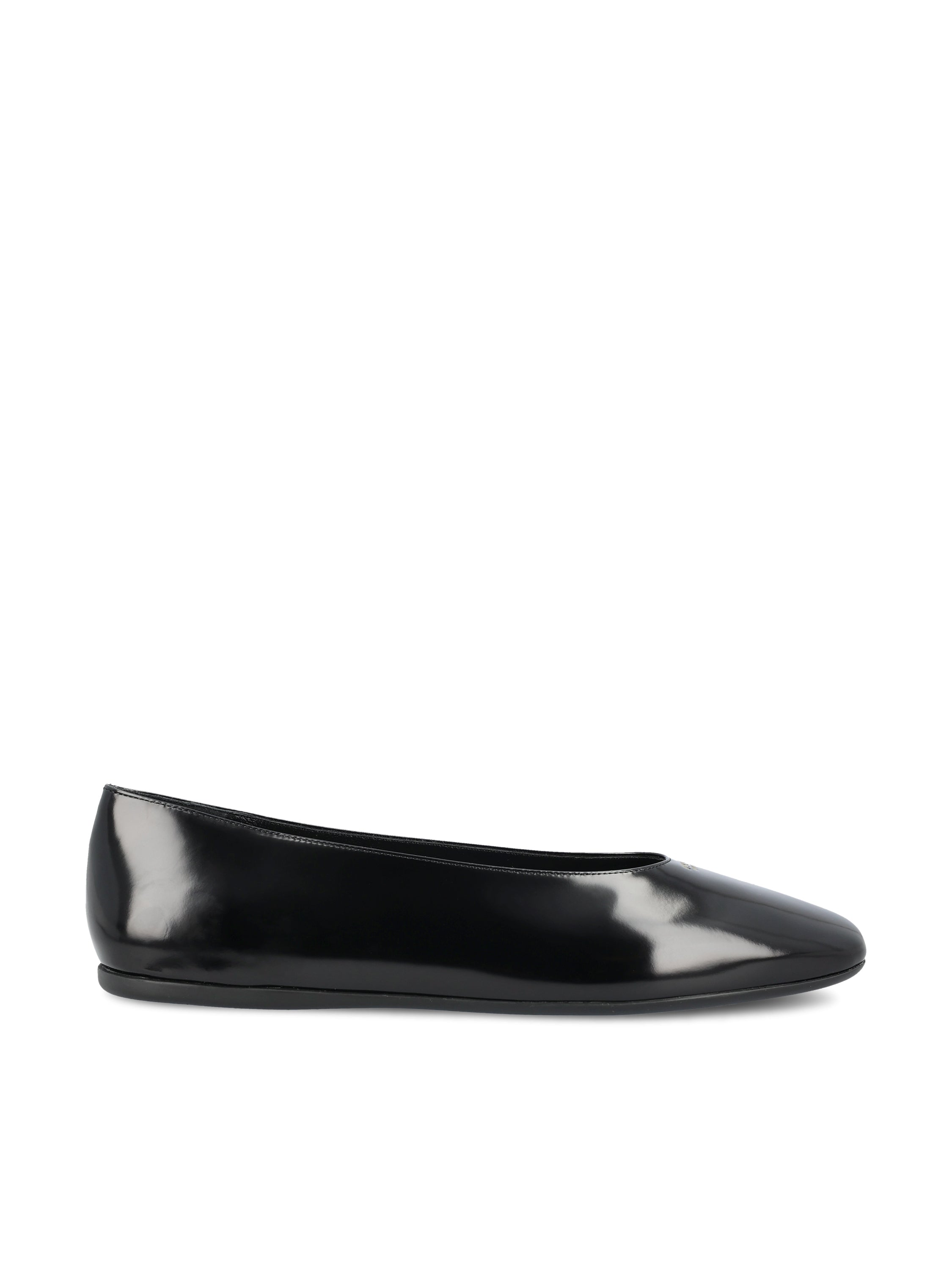 Prada Ballerine realizzate in pelle.