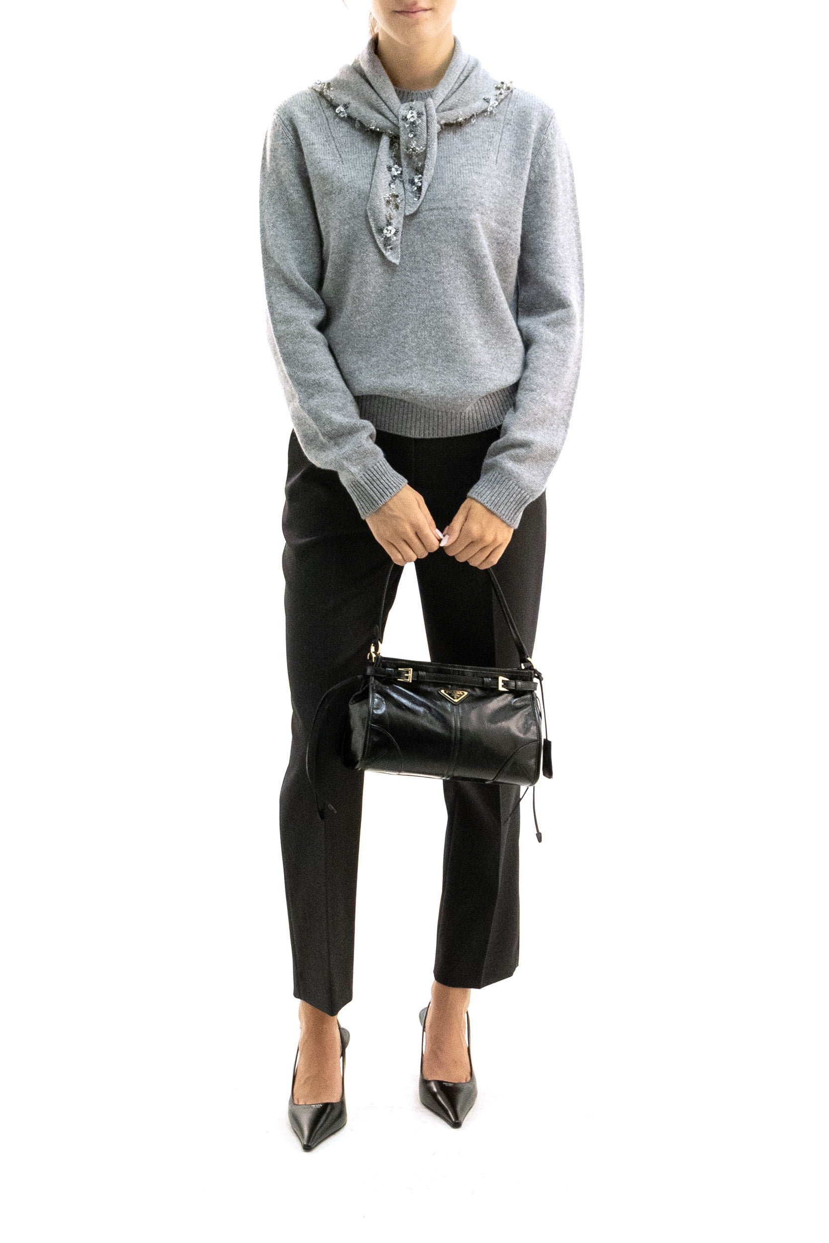 Prada Pullover in cashmere di colore grigio, view 2