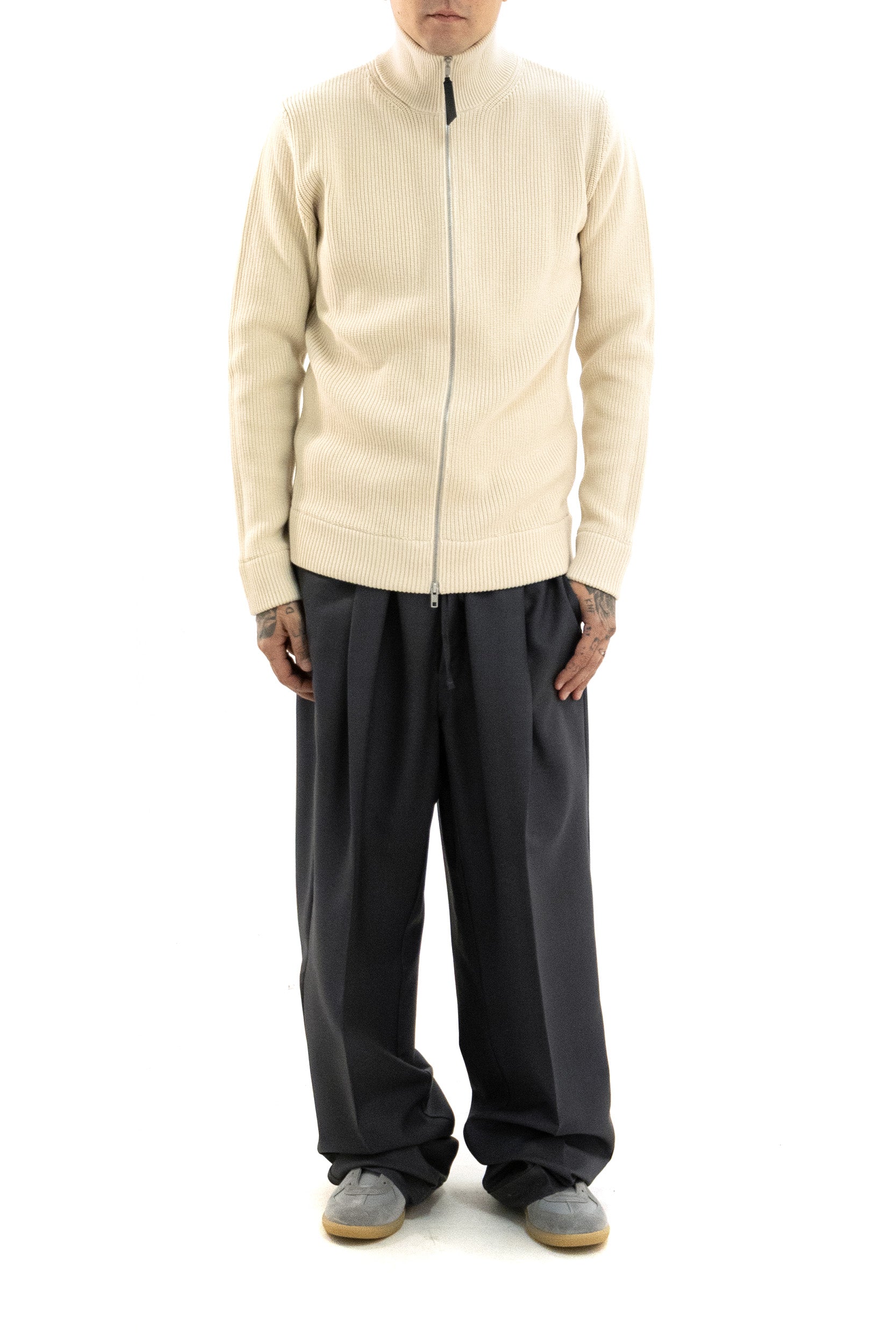 Maison Margiela Cardigan in lana e cotone a coste di colore beige, view 2